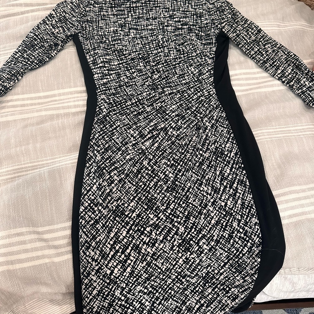 Chico's Black and White Long Sleeve Dress